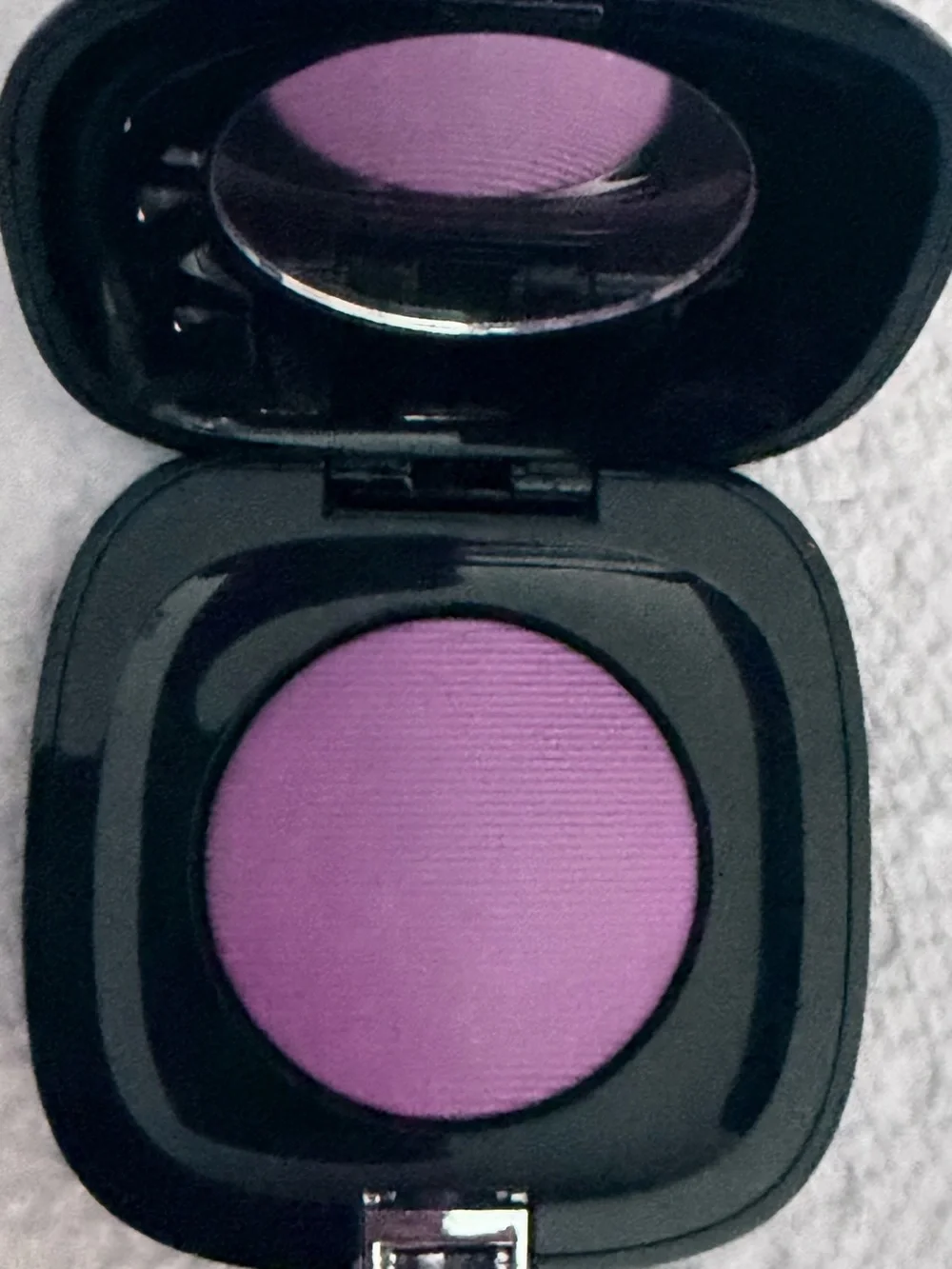 Marc Jacobs blush in color OUTSPOKEN